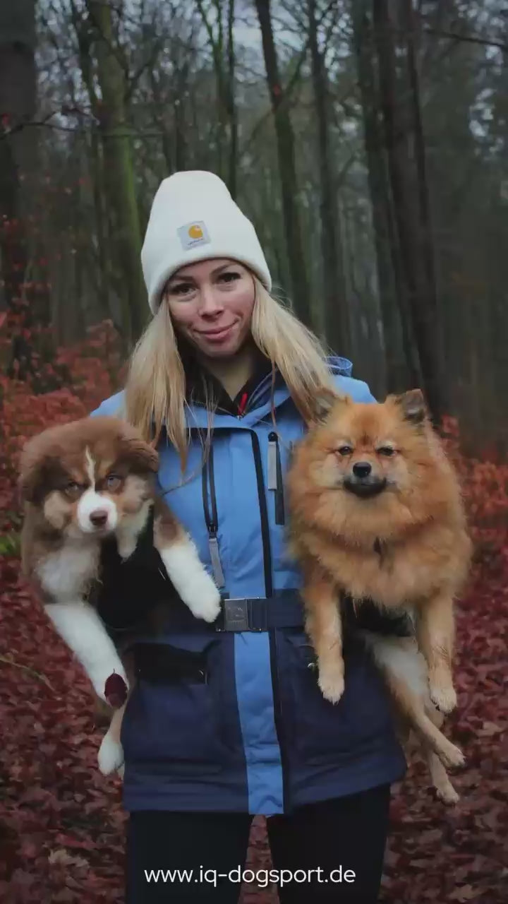 Video: IQ Multifunktionsjacke 3.0 Damen Blau im Hundesport-Training